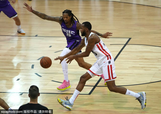  鲍文压哨世界波，西汉姆联主场绝平曼联