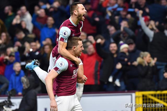  库杜斯凌空抽射建功西汉铁锤帮客场击败伯恩利添胜绩