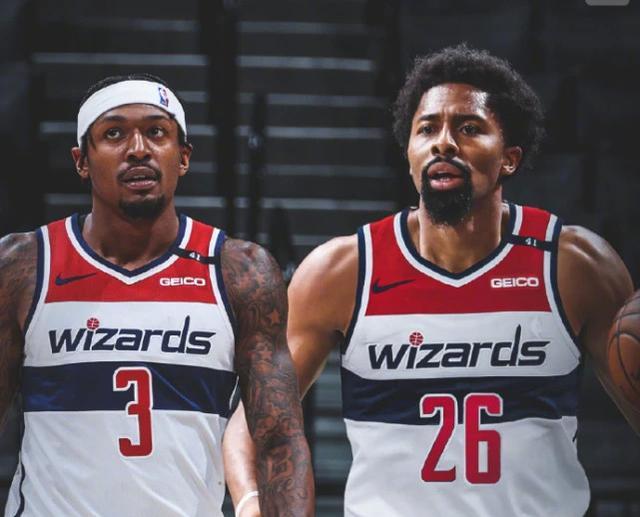  比尔状态低迷奇才不敌热火陷入五连败泥潭