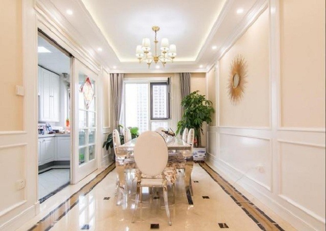  沃特金斯补时绝平维拉保住不败纪录