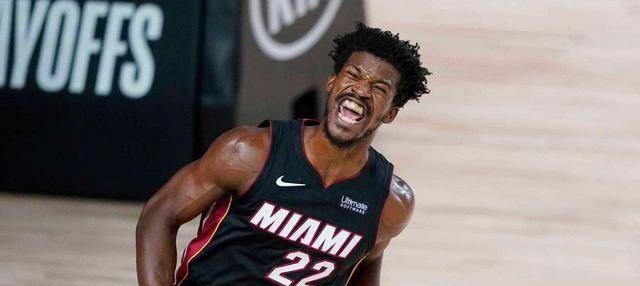  巴特勒强硬突破热火末节发力逆转步行者锁定东部第五