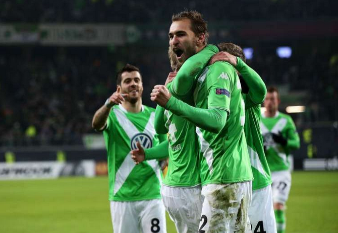  布伦瑞克防线漏洞百出，德甲保级之路越走越窄